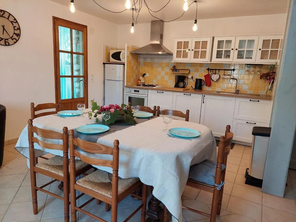 Le Vieil Olivier Villa Sahune France